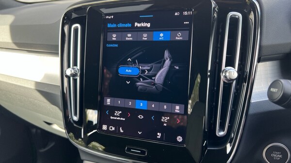 Used Volvo XC40 2022 for sale - 76234092: Photo 51