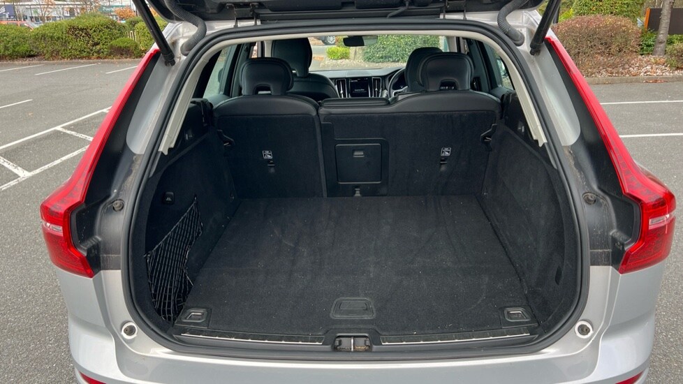 Used Volvo XC60 2023 for sale - 76328133: Photo 17