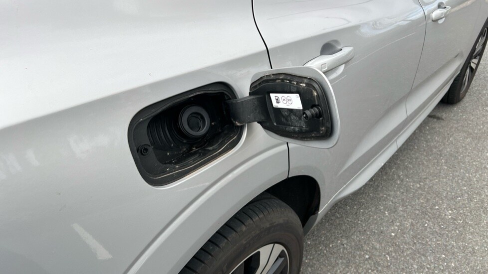 Used Volvo XC60 2023 for sale - 76328133: Photo 40