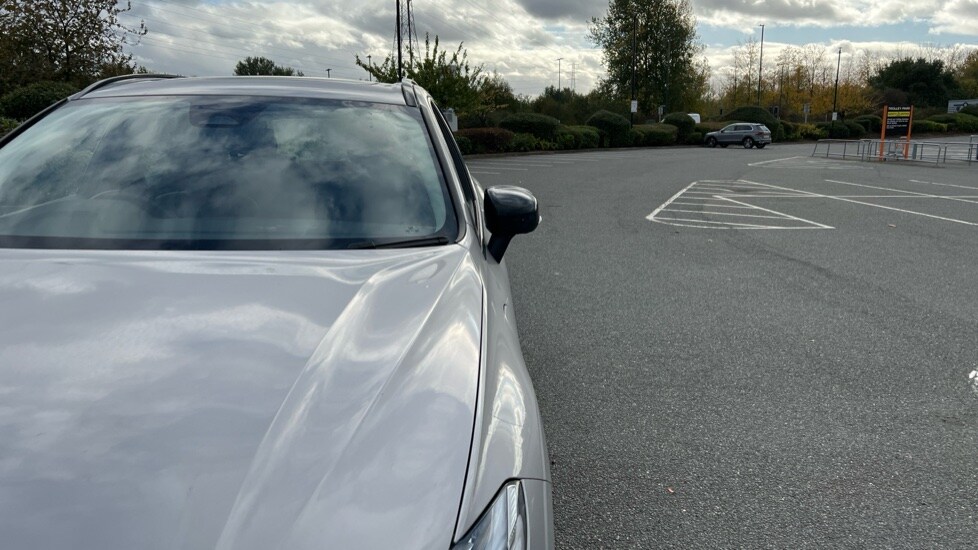 Used Volvo XC60 2023 for sale - 76328133: Photo 47