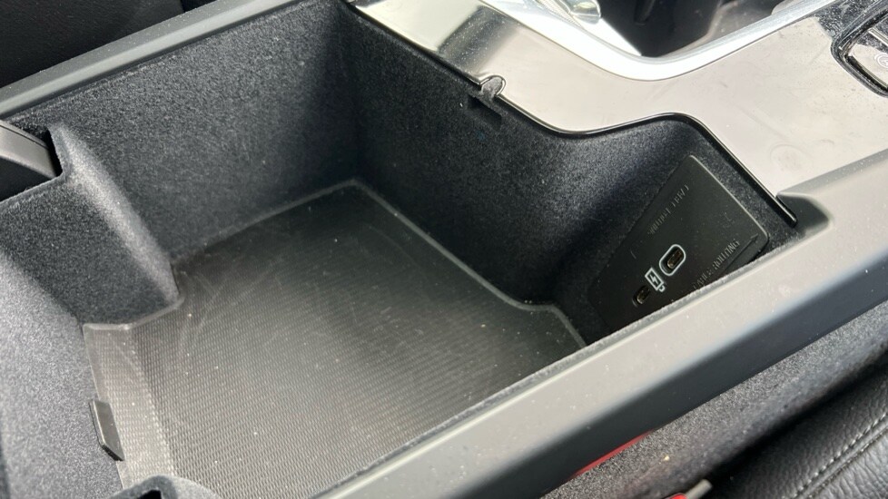 Used Volvo XC60 2023 for sale - 76328133: Photo 62