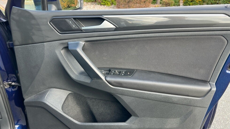 Used Volkswagen Tiguan 2020 for sale - 76234044: Photo 30