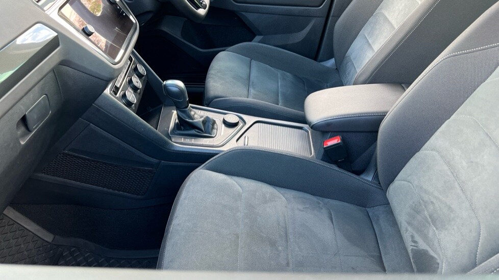 Used Volkswagen Tiguan 2020 for sale - 76234044: Photo 41