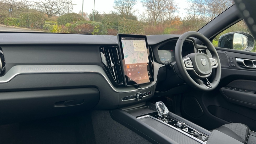 Used Volvo XC60 2025 for sale - 76874600: Photo 4