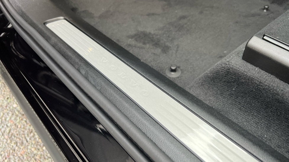 Used Volvo XC60 2025 for sale - 76874600: Photo 41