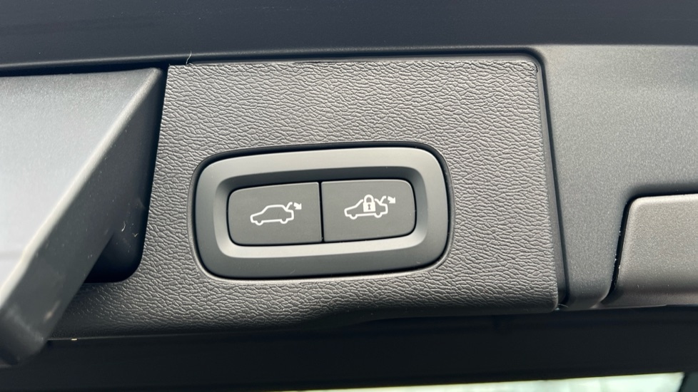 Used Volvo XC60 2025 for sale - 76874600: Photo 48