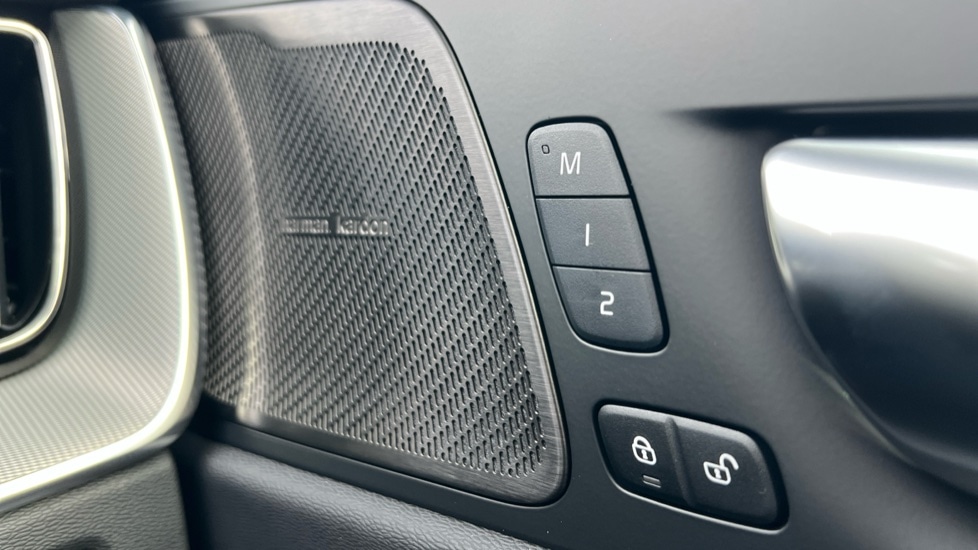 Used Volvo XC60 2025 for sale - 76874600: Photo 50