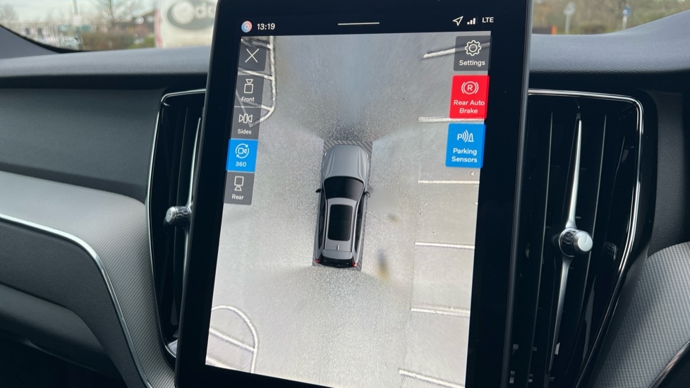 Used Volvo XC60 2025 for sale - 76874600: Photo 56