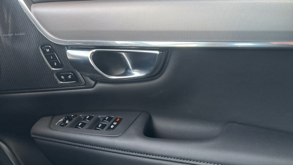Used Volvo V90 2024 for sale - 76609708: Photo 15