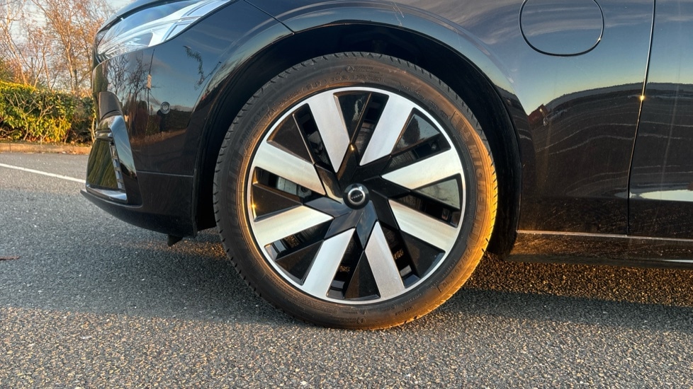 Used Volvo V90 2024 for sale - 76609708: Photo 25