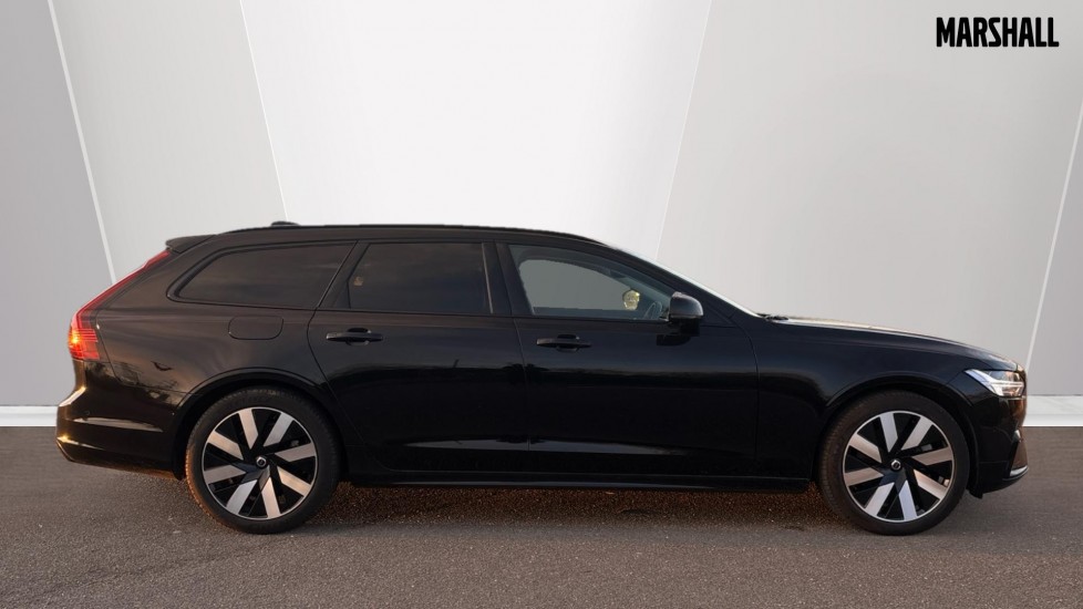 Used Volvo V90 2024 for sale - 76609708: Photo 3