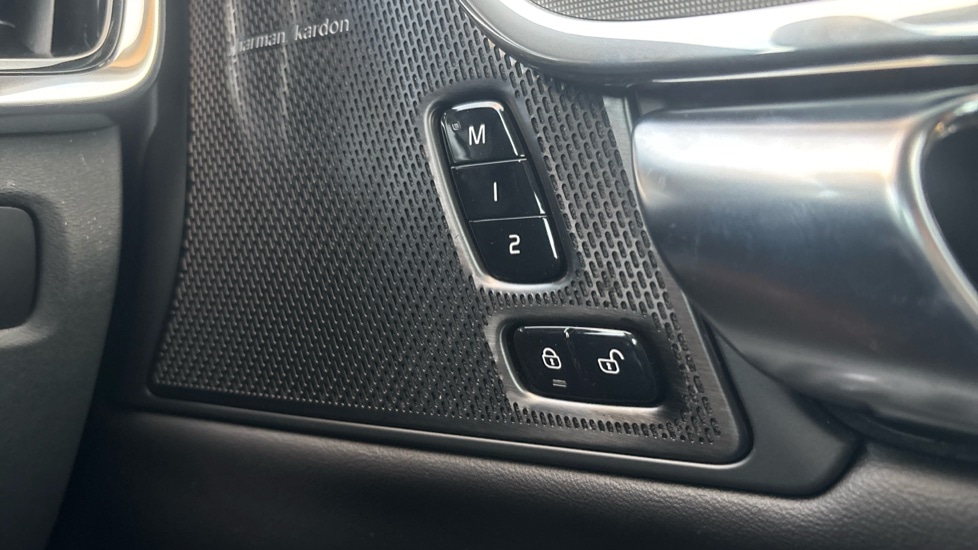 Used Volvo V90 2024 for sale - 76609708: Photo 51