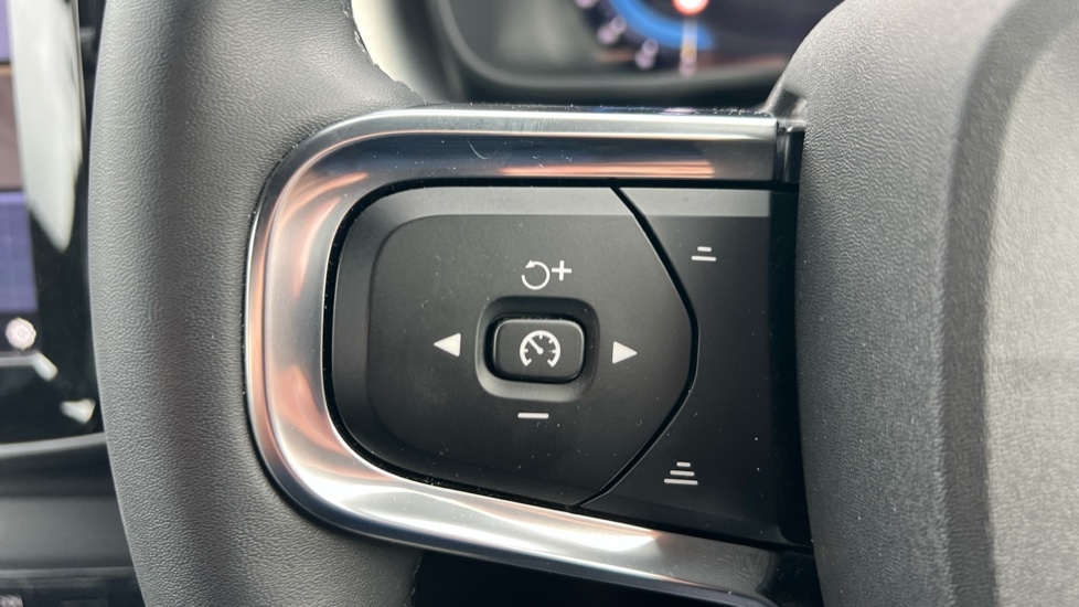 Used Volvo XC40 2024 for sale - 76826583: Photo 18