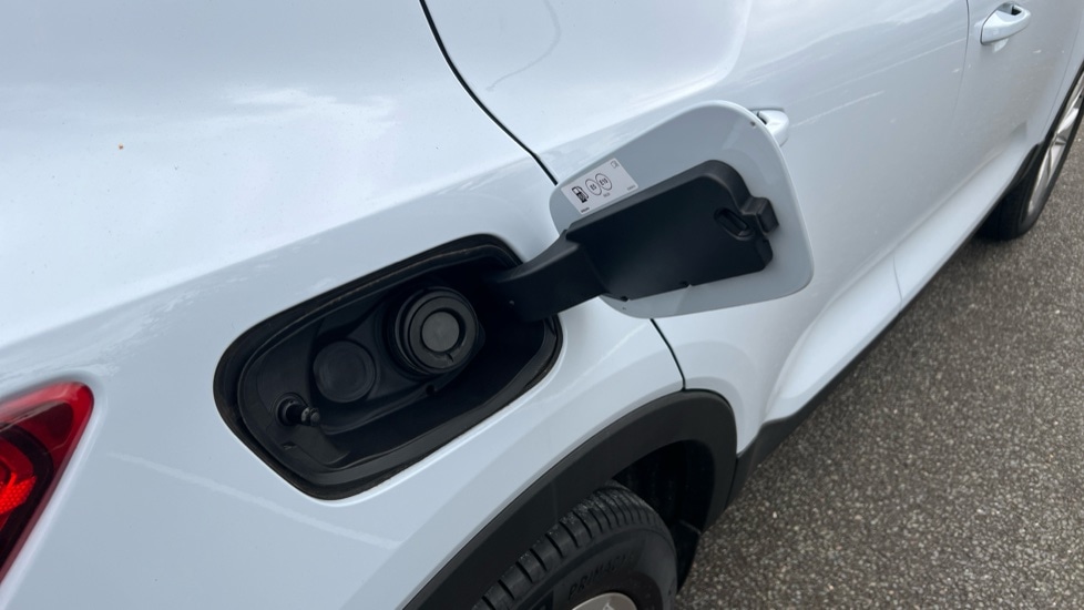 Used Volvo XC40 2024 for sale - 76826583: Photo 40