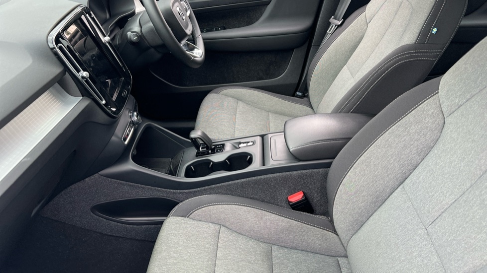 Used Volvo XC40 2024 for sale - 76826583: Photo 42