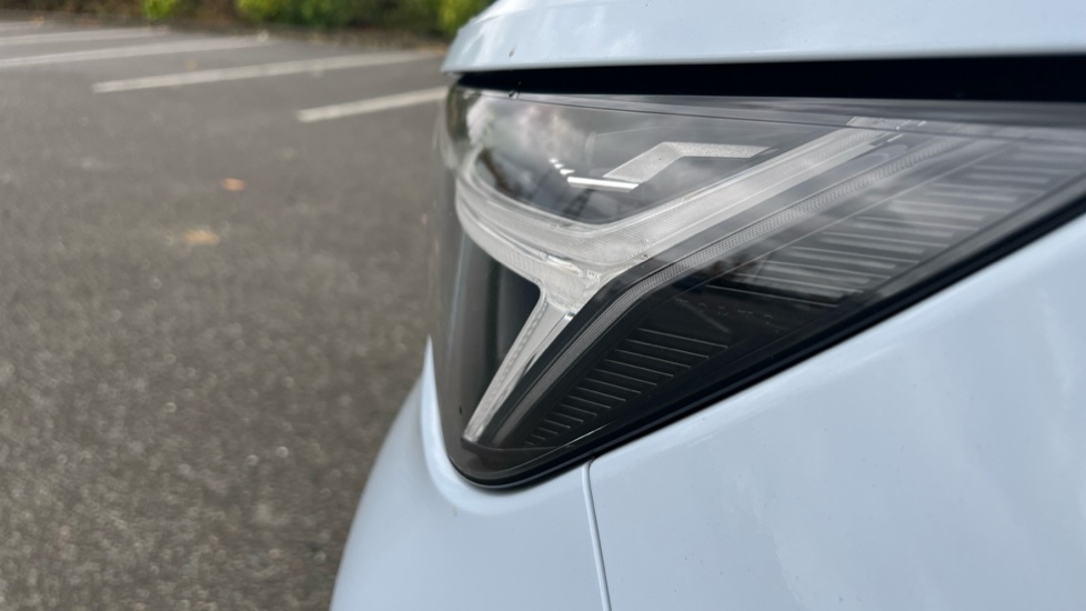 Used Volvo XC40 2024 for sale - 76826583: Photo 51