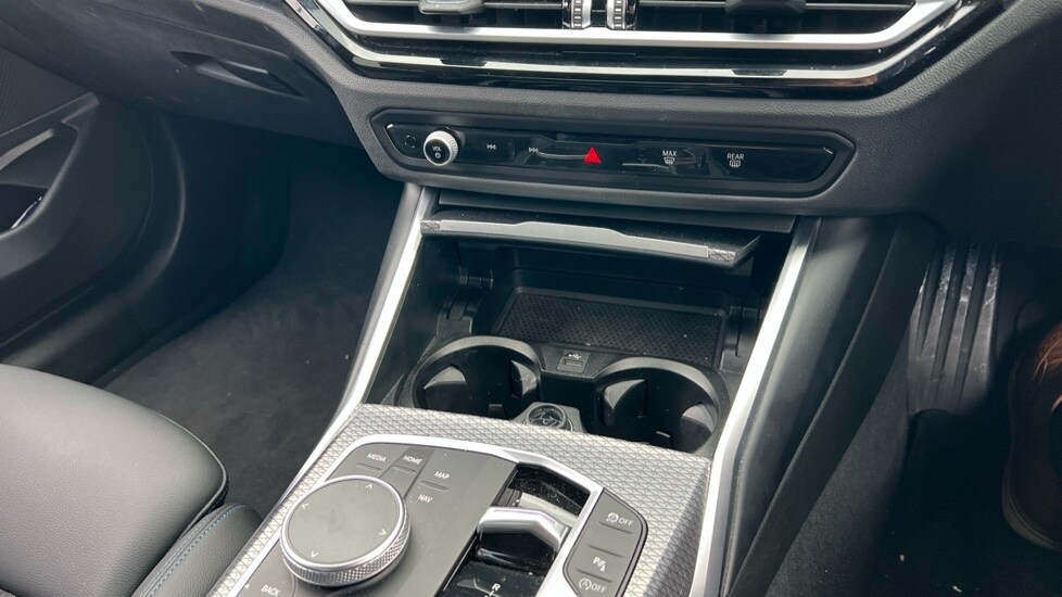 Used BMW 3 Series 2022 for sale - 76466378: Photo 42