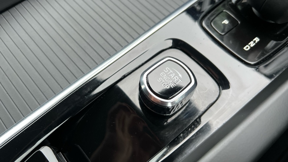 Used Volvo XC60 2022 for sale - 77025500: Photo 28