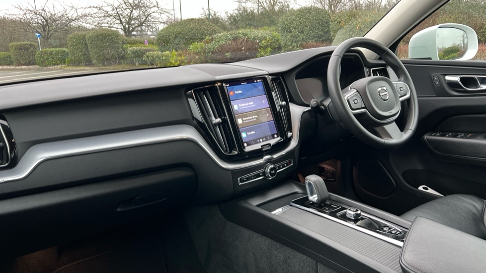 Used Volvo XC60 2022 for sale - 77025500: Photo 4