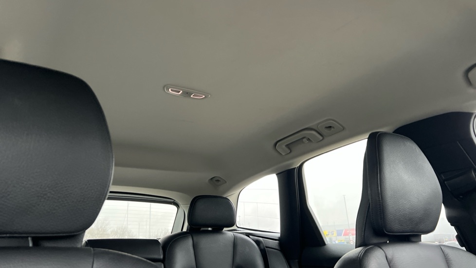 Used Volvo XC60 2022 for sale - 77025500: Photo 42