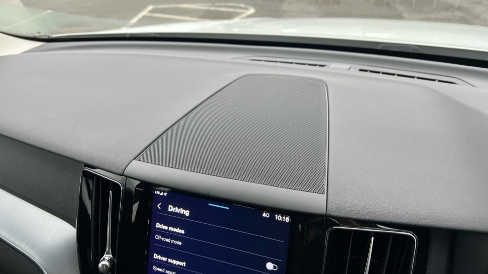 Used Volvo XC60 2022 for sale - 77025500: Photo 54