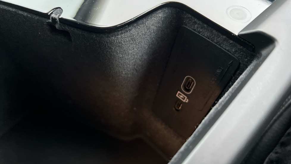 Used Volvo XC60 2022 for sale - 77025500: Photo 59