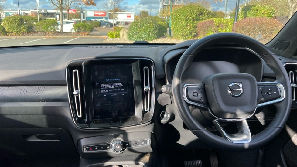 Used Volvo XC40 2023 for sale - 76328262: Photo 22