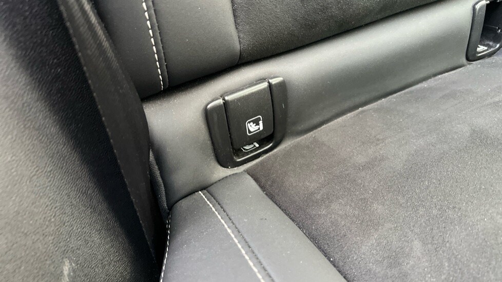 Used Volvo XC40 2023 for sale - 76328262: Photo 57