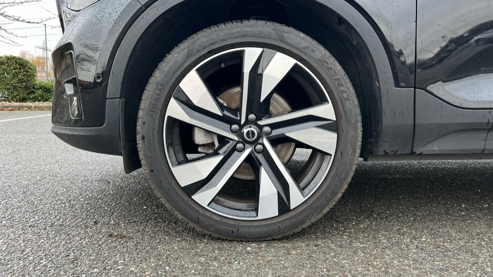 Used Volvo XC40 2024 for sale - 76609641: Photo 25