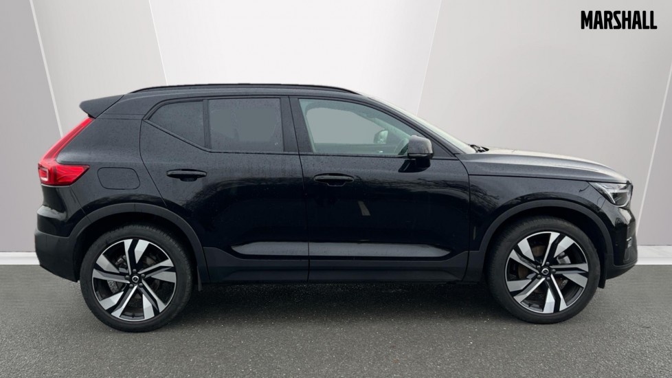 Used Volvo XC40 2024 for sale - 76609641: Photo 3