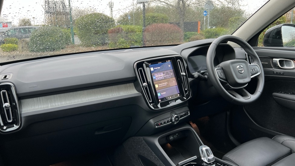 Used Volvo XC40 2024 for sale - 76609641: Photo 4