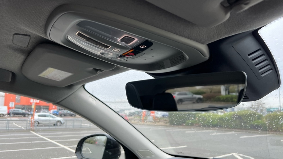 Used Volvo XC40 2024 for sale - 76609641: Photo 45