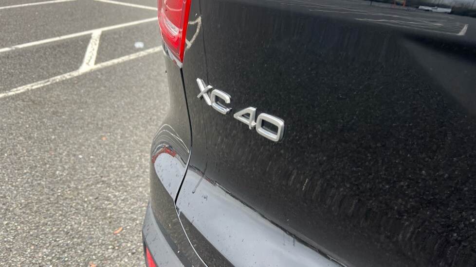 Used Volvo XC40 2024 for sale - 76609641: Photo 61