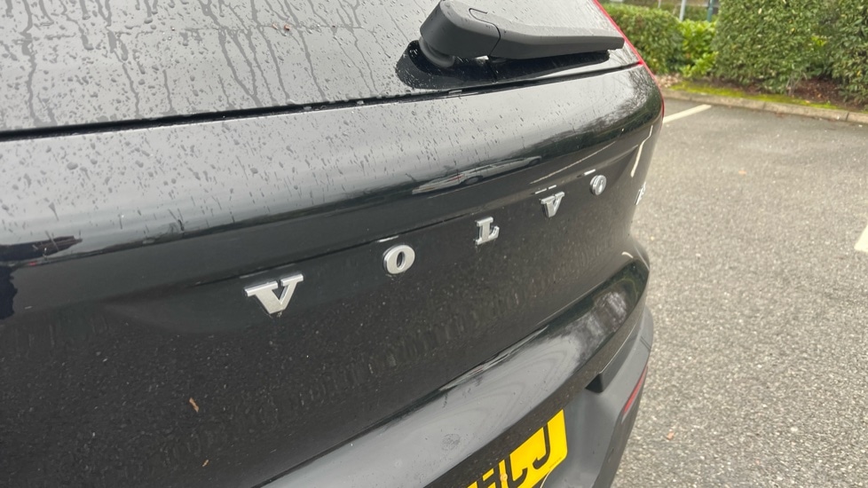 Used Volvo XC40 2024 for sale - 76609641: Photo 62