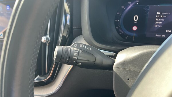 Used Volvo XC60 2022 for sale - 75672076: Photo 29