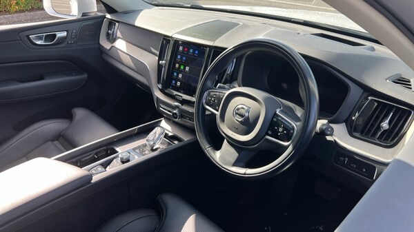 Used Volvo XC60 2022 for sale - 75672076: Photo 5