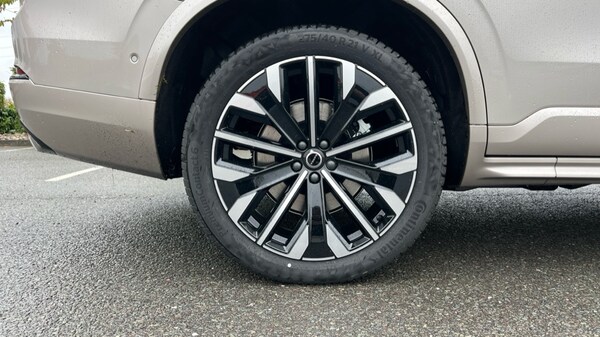 Used Volvo XC90 2025 for sale - 76112264: Photo 24