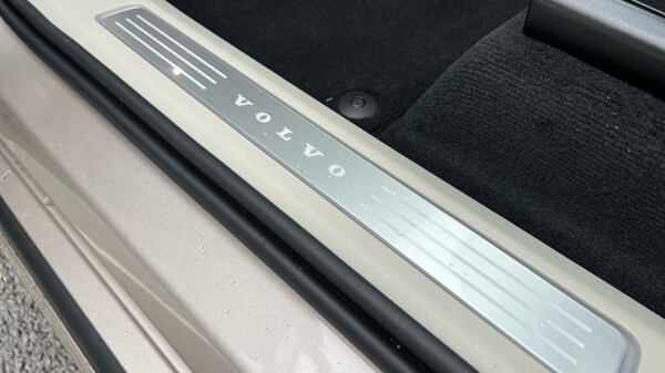 Used Volvo XC90 2025 for sale - 76112264: Photo 40