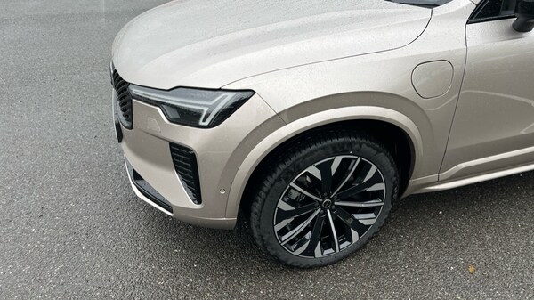 Used Volvo XC90 2025 for sale - 76112264: Photo 45