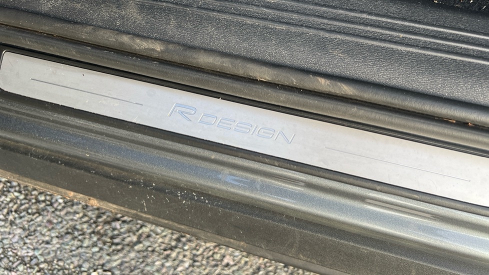 Used Volvo XC40 2018 for sale - 76630090: Photo 37