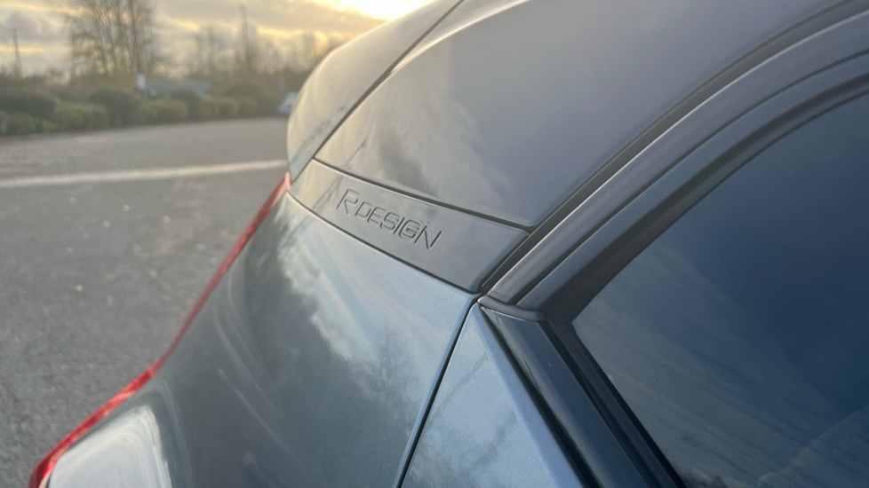 Used Volvo XC40 2018 for sale - 76630090: Photo 38