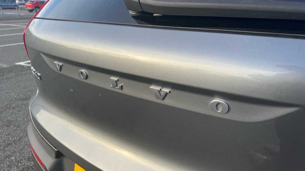 Used Volvo XC40 2018 for sale - 76630090: Photo 40