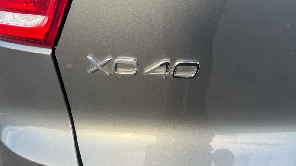 Used Volvo XC40 2018 for sale - 76630090: Photo 41