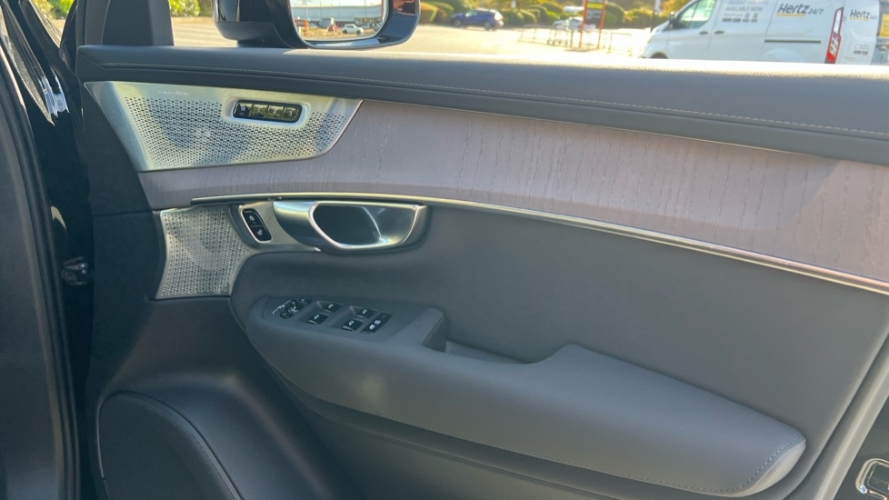 Used Volvo XC90 2025 for sale - 76501558: Photo 15