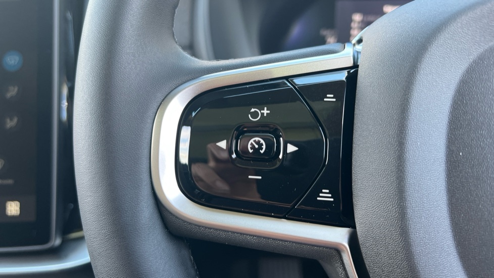 Used Volvo XC90 2025 for sale - 76501558: Photo 18