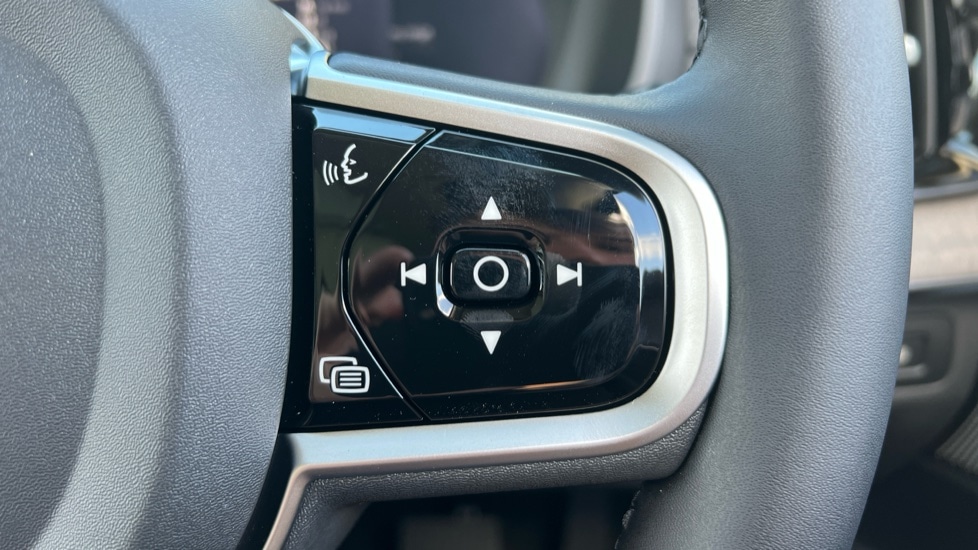 Used Volvo XC90 2025 for sale - 76501558: Photo 19