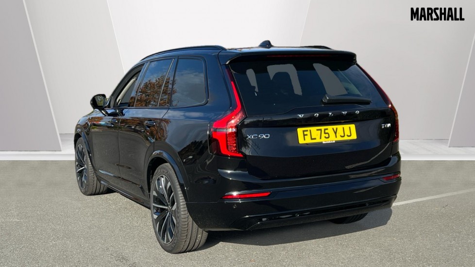 Used Volvo XC90 2025 for sale - 76501558: Photo 2