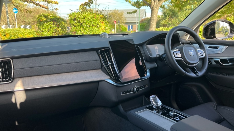 Used Volvo XC90 2025 for sale - 76501558: Photo 4