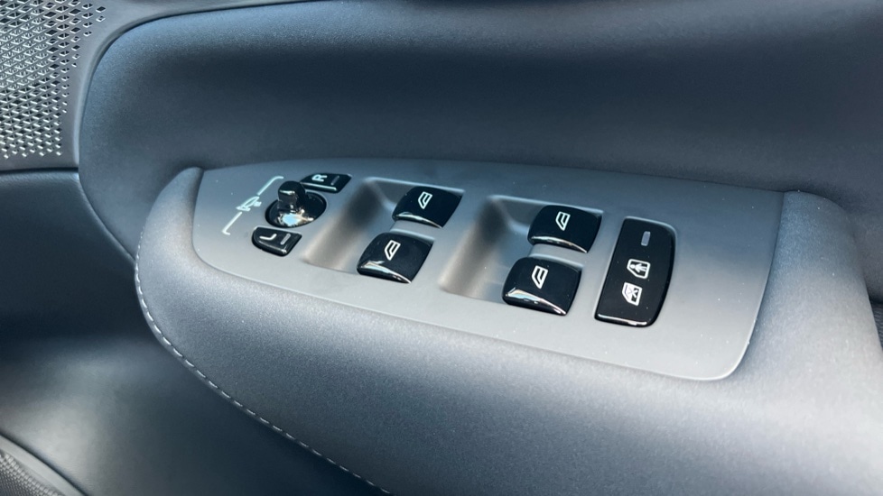 Used Volvo XC90 2025 for sale - 76501558: Photo 70