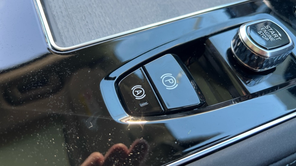 Used Volvo XC90 2025 for sale - 76501558: Photo 75